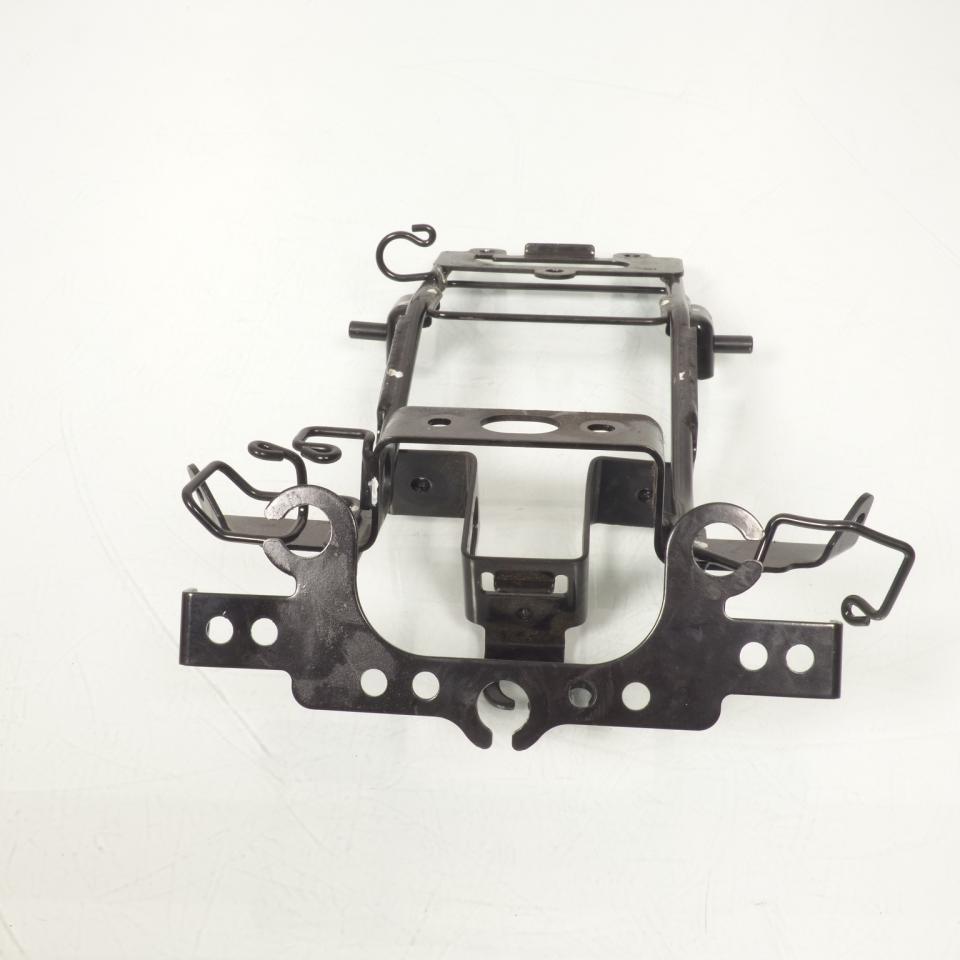 Araignée origine pour moto Suzuki 125 GSX-S 2018 à 2020 51850-23KA0 Occasion