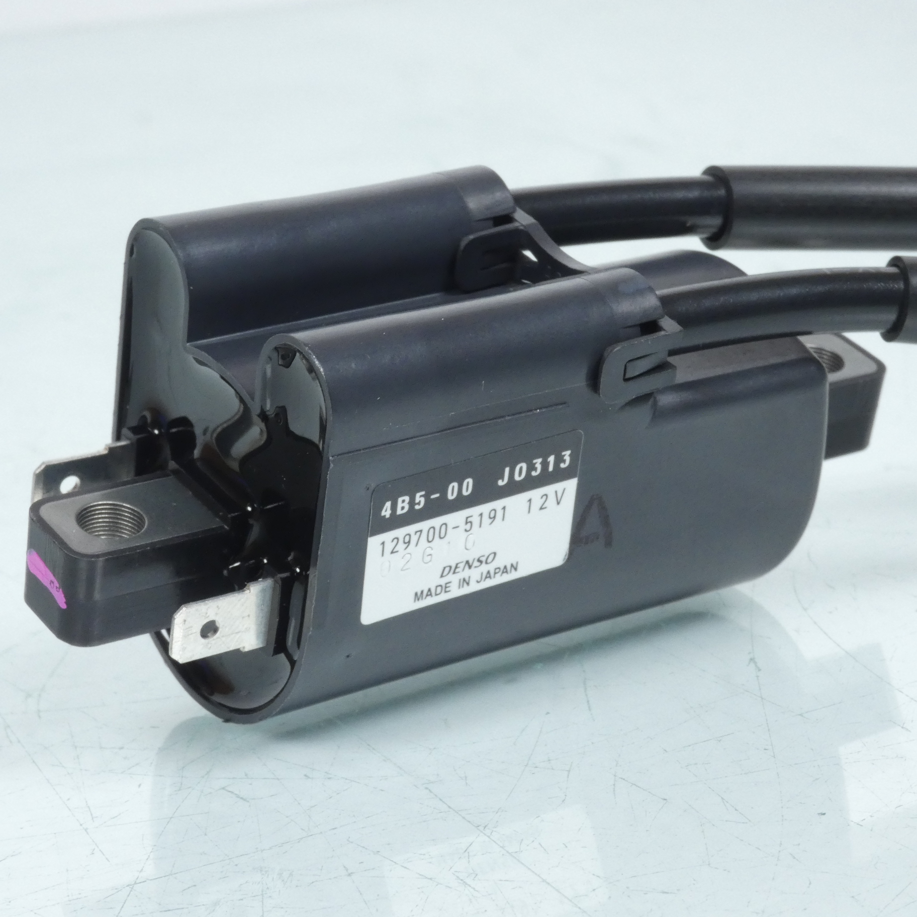 Bobine d'allumage HT origine pour Scooter Yamaha 500 T-Max Après 2004 4B5-82320-00 / 129700-5191 Neuf