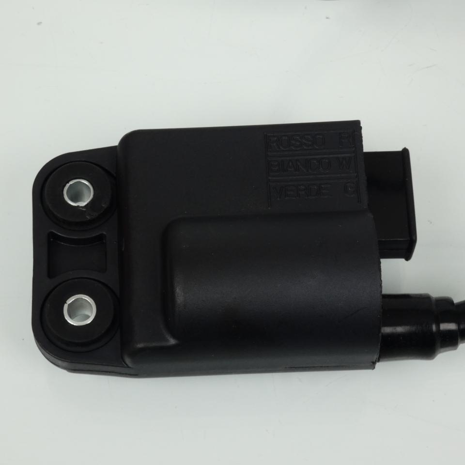 Bobine d'allumage HT Générique pour scooter Piaggio 50 NRG 2001 à 2007 Neuf