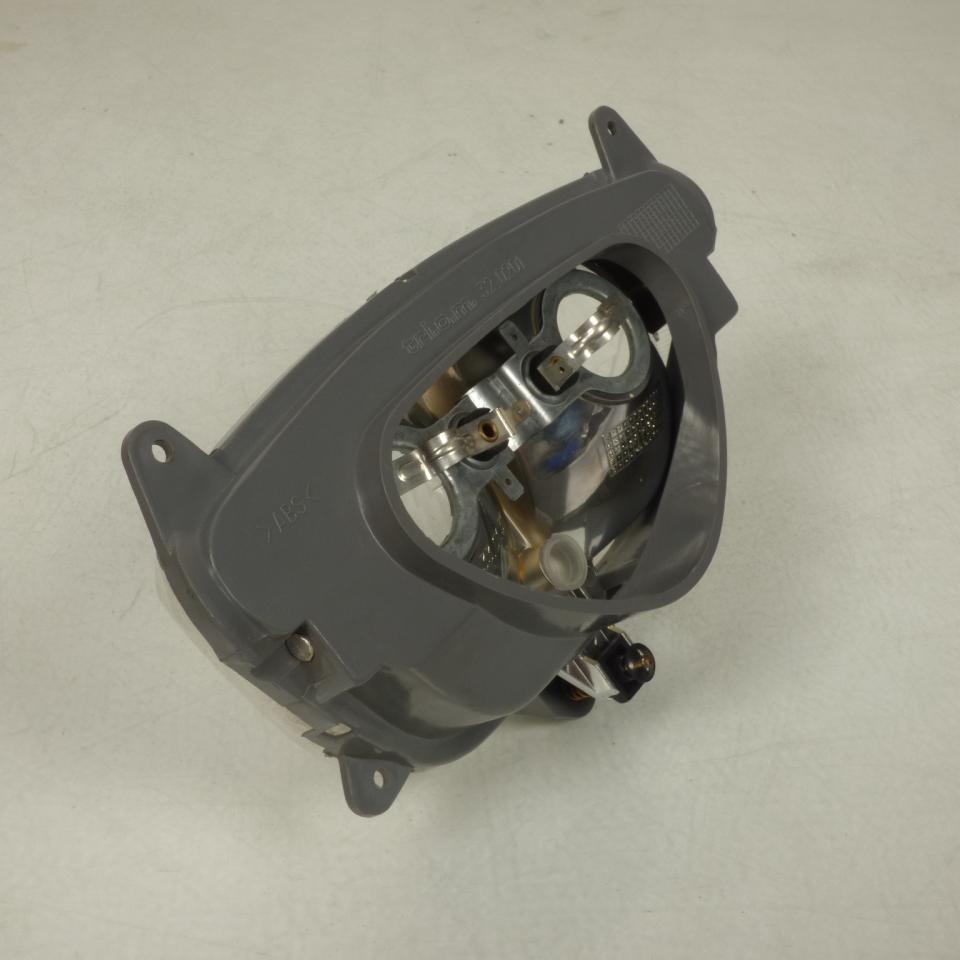 Optique avant pour scooter Peugeot 50 Zenith 1997 à 1998 733250 Triom 32.0201