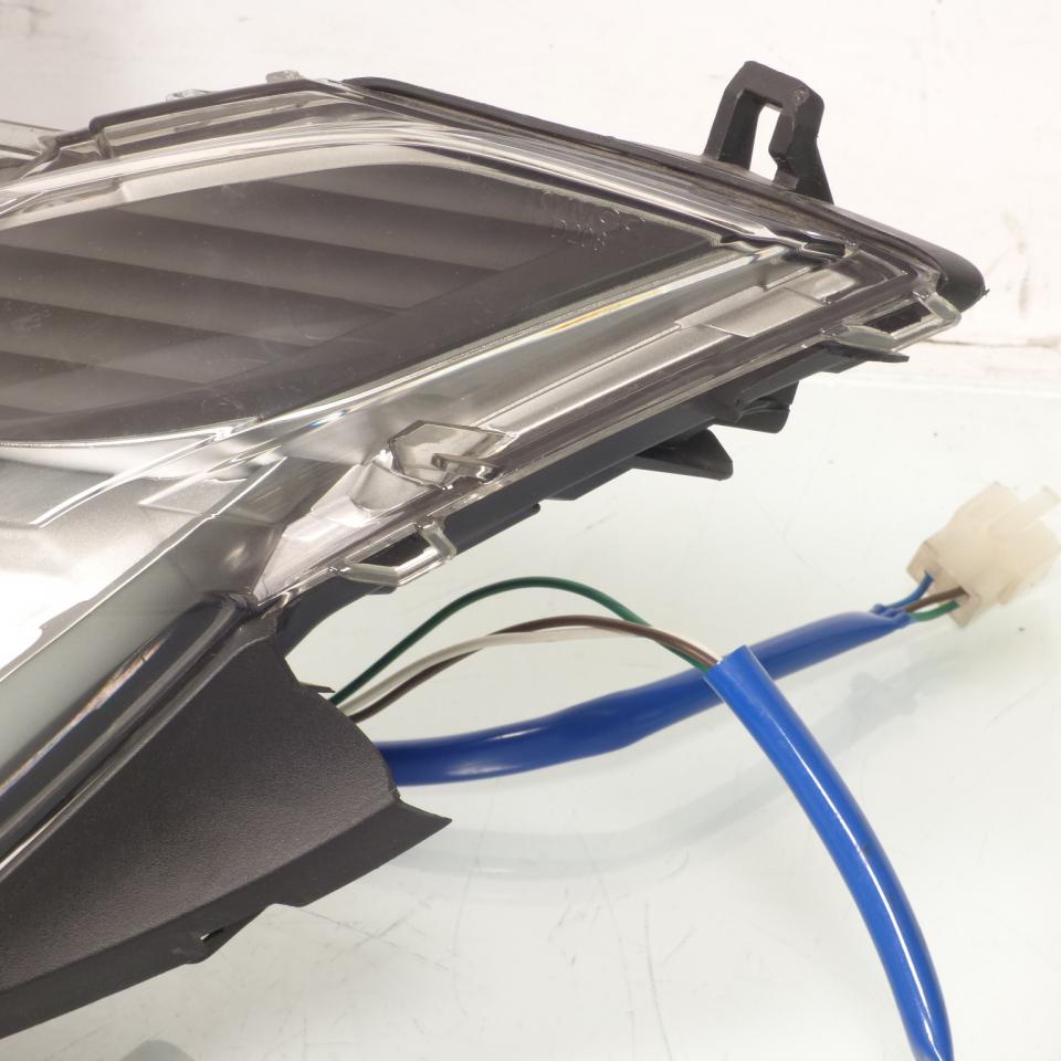 Optique avant origine pour scooter Kymco 125 Downtown 2021 33100-ACD5-E100
