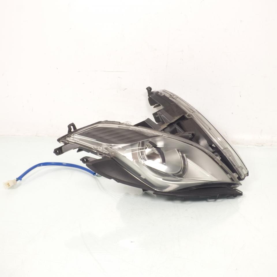 Optique avant origine pour scooter Kymco 125 Downtown 2021 33100-ACD5-E100