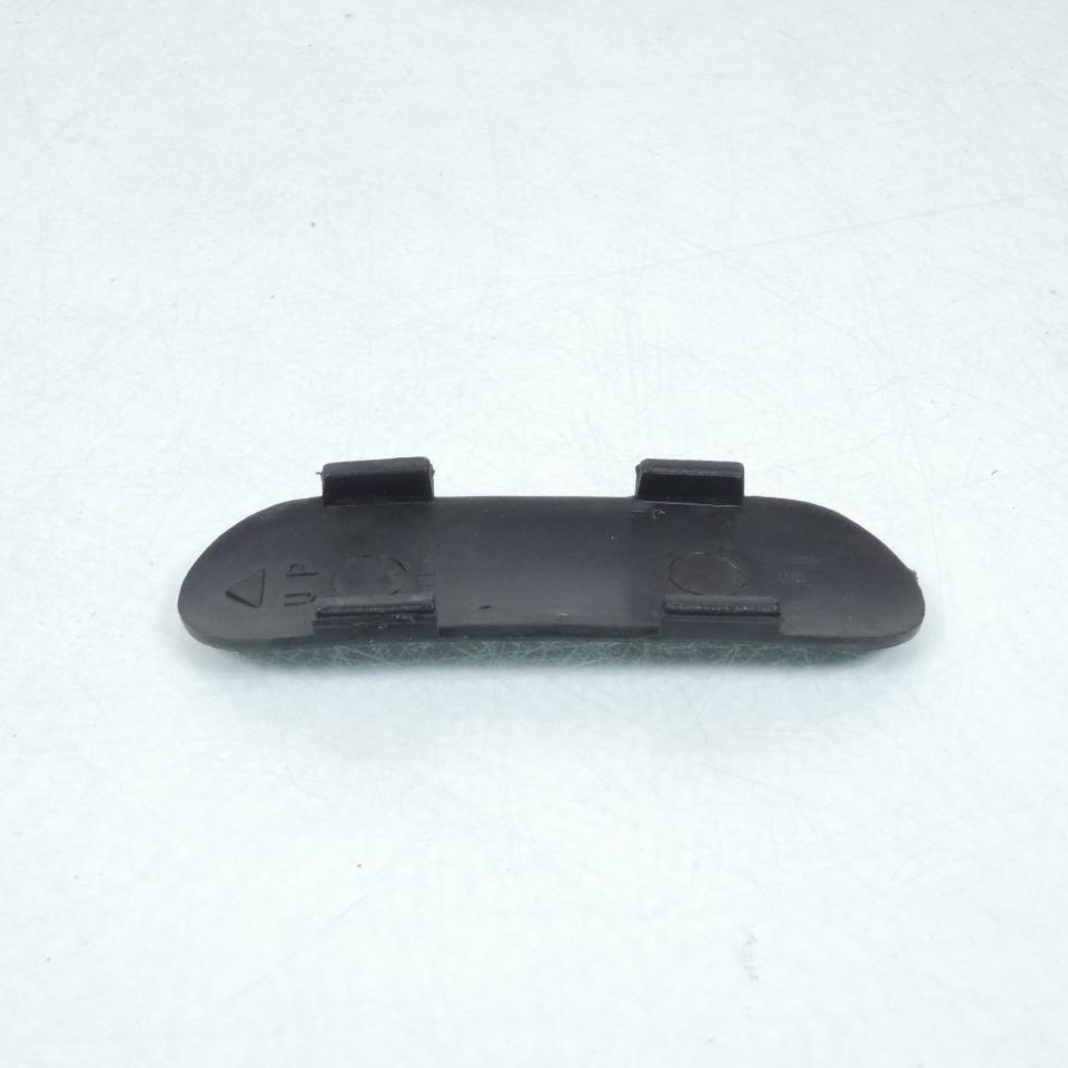 Cache n° de cadre tablier AR pour scooter Yamaha 50 YM Breeze 4KH-F8349 Noir