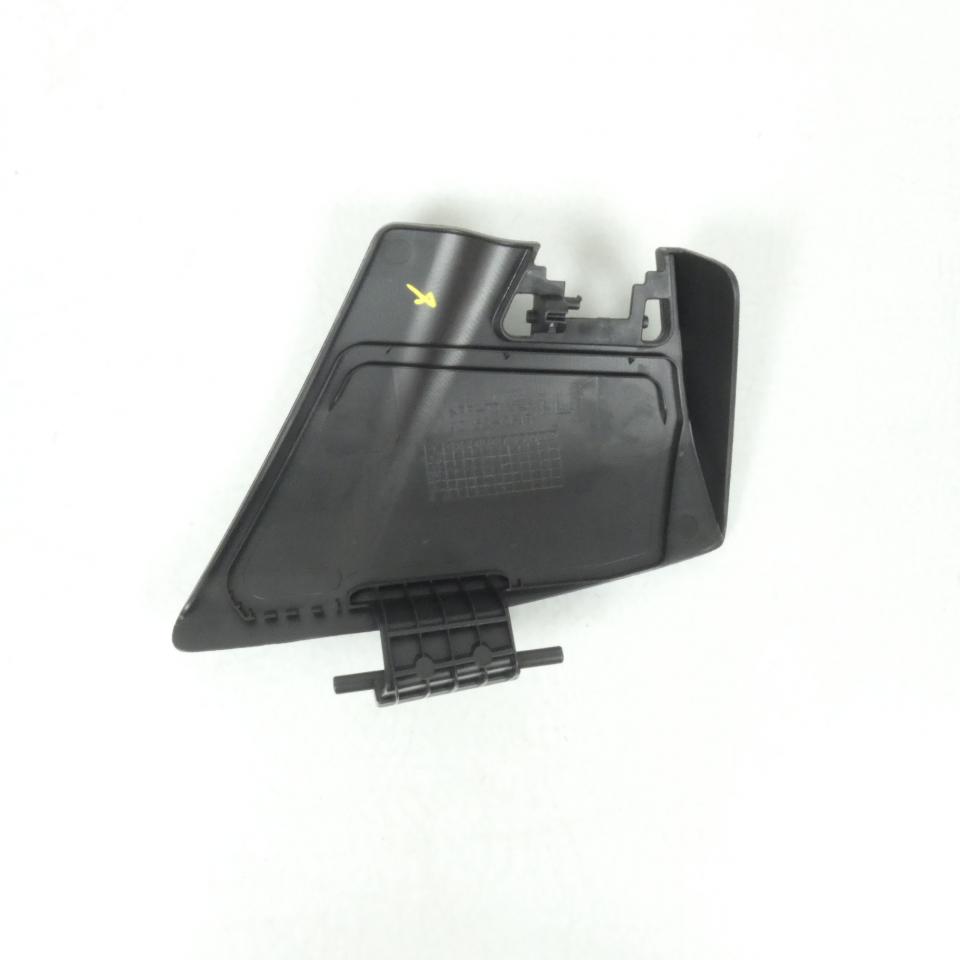 Trappe gauche tablier AR pour scooter Suzuki 650 Burgman 92152-26J50 92152-26J0