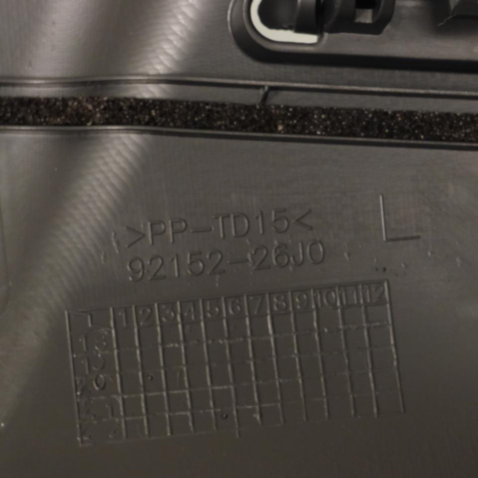 Trappe origine pour scooter Suzuki 650 Burgman 92150-26J50/ 92152-26J0 Neuf