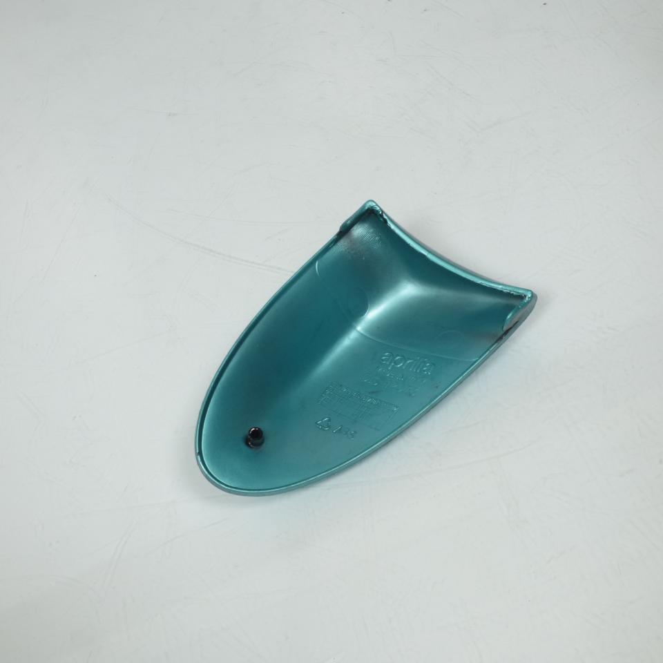 Trappe tablier avant gauche origine pour scooter Aprilia 50 Gulliver 12073