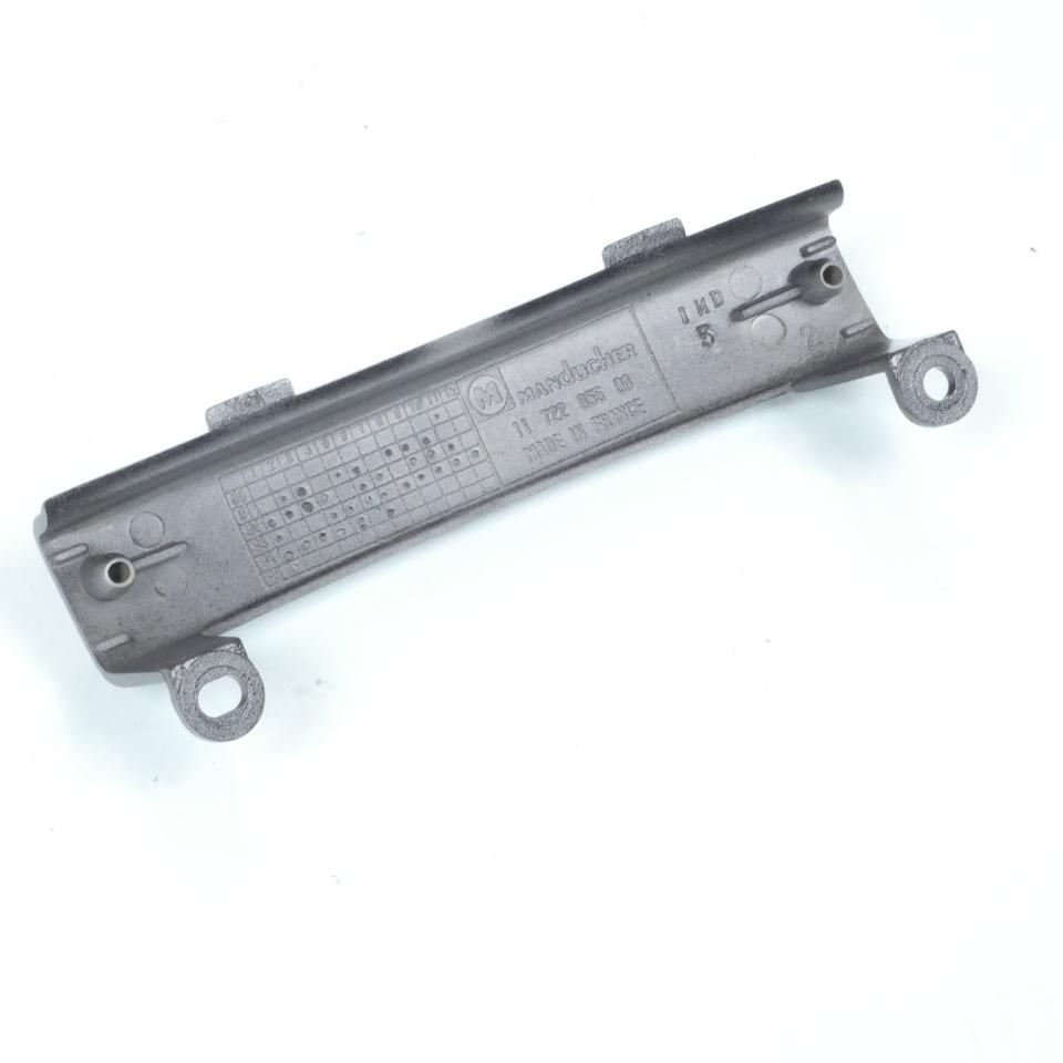 Habillage sous feu arrière origine pour scooter Peugeot 125 SV 1172285500 722855