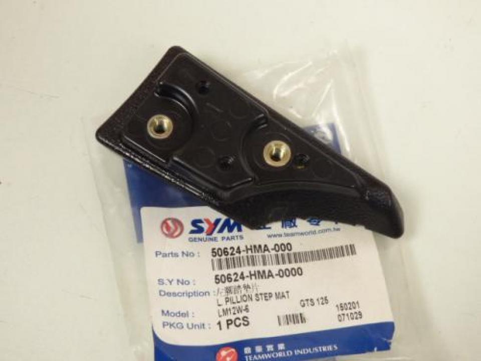 Plastique divers origine pour Scooter Sym 125 GTS 50624-HMA-000 Neuf