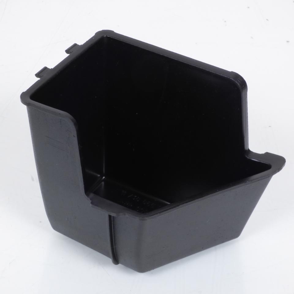 Plastique divers pour Peugeot Elystar EFI