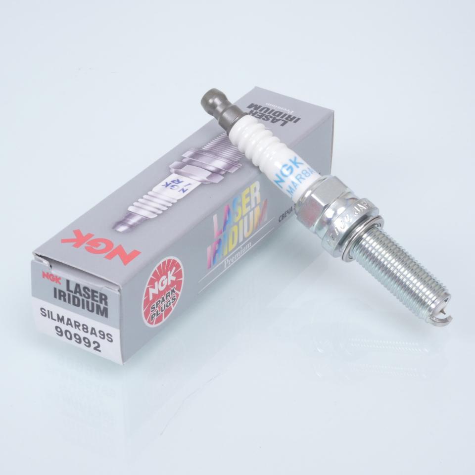 Bougie d'allumage NGK pour Moto Honda 1100 CR-F L AFRICA TWIN ADV 2020 à 2024 SILMAR8A9S / 90992 / 31909-MJP-G51 Neuf