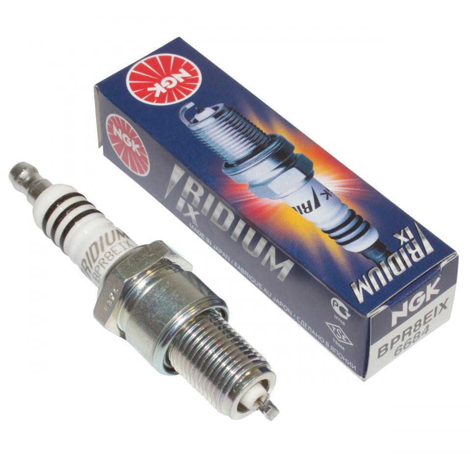 Bougie d'allumage NGK pour Moto Yamaha 1000 MT-10 Après 2016 BPR8EIX / 6684 Neuf