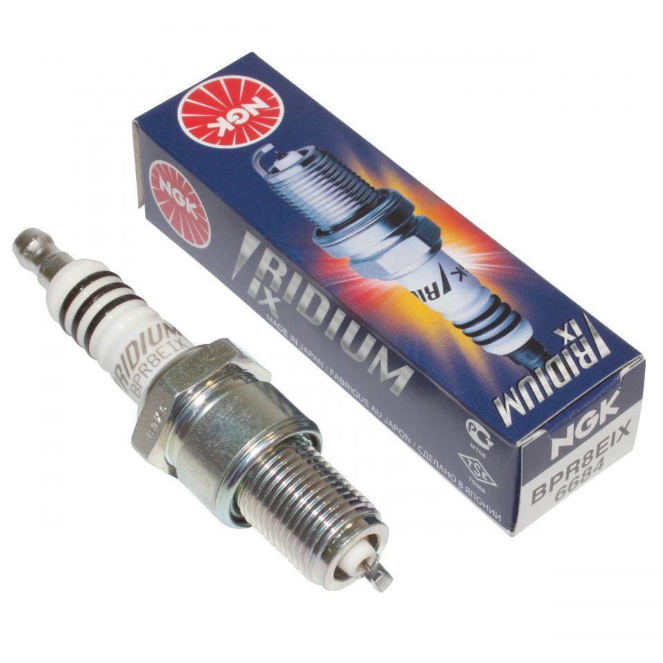 Bougie d'allumage NGK pour Auto BPR8EIX / 6684 Neuf