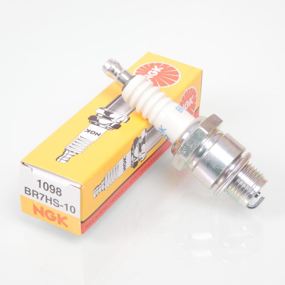 Bougie d'allumage NGK pour Scooter Honda 100 Lead 1985 à 2020 BR7HS-10 / 1098 Neuf