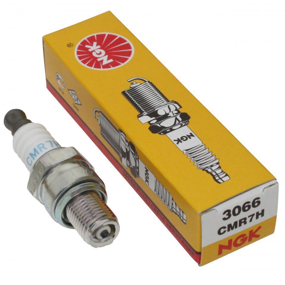 Bougie d'allumage NGK pour Auto CMR7H / 3066 Neuf