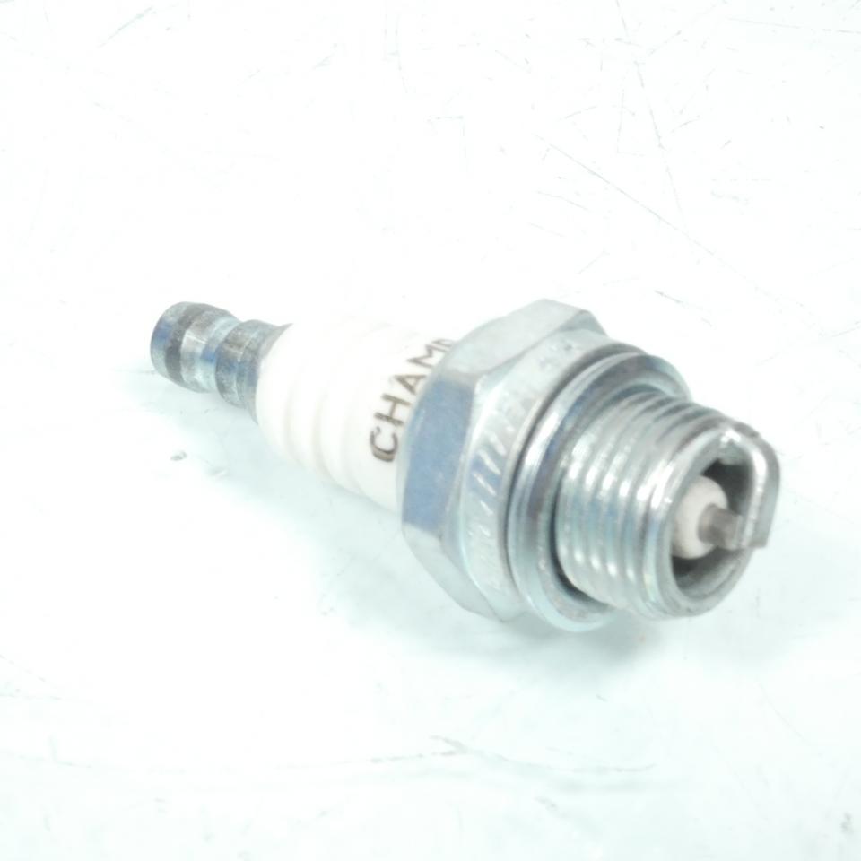 Bougie d'allumage Champion pour auto CJ8 Neuf