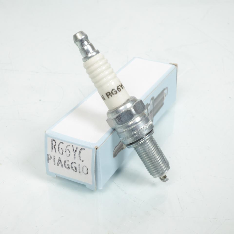Bougie d'allumage Champion RG6YC 438073 pour scooter Piaggio 200 X8 2004-2007