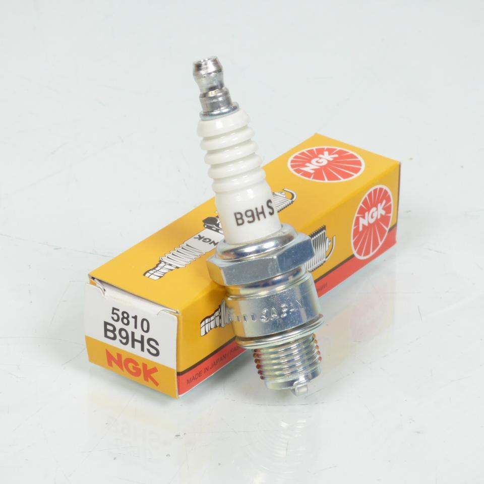 Bougie d'allumage NGK pour Moto Bultaco 100 TIRON Après 1999 B9HS / 5810 / Par 10 Neuf