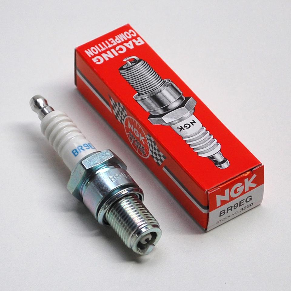 Bougie d'allumage NGK pour Moto Gas gas 125 Contact T12 Après 2004 BR9EG Racing compétition 3230 Neuf
