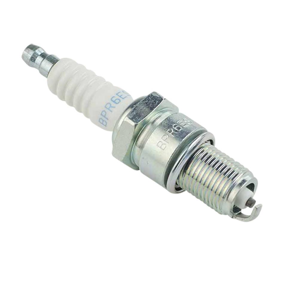 Bougie d'allumage NGK pour Moto Gas gas 125 Pampera Après 1997 BPR6ES / 7822 Neuf