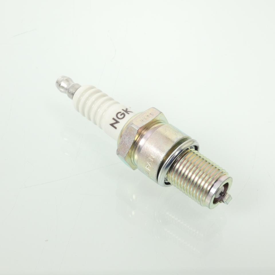 Bougie d'allumage NGK pour Moto Yamaha 250 WRZ 1988 à 2001 B8EG / 3430 Neuf