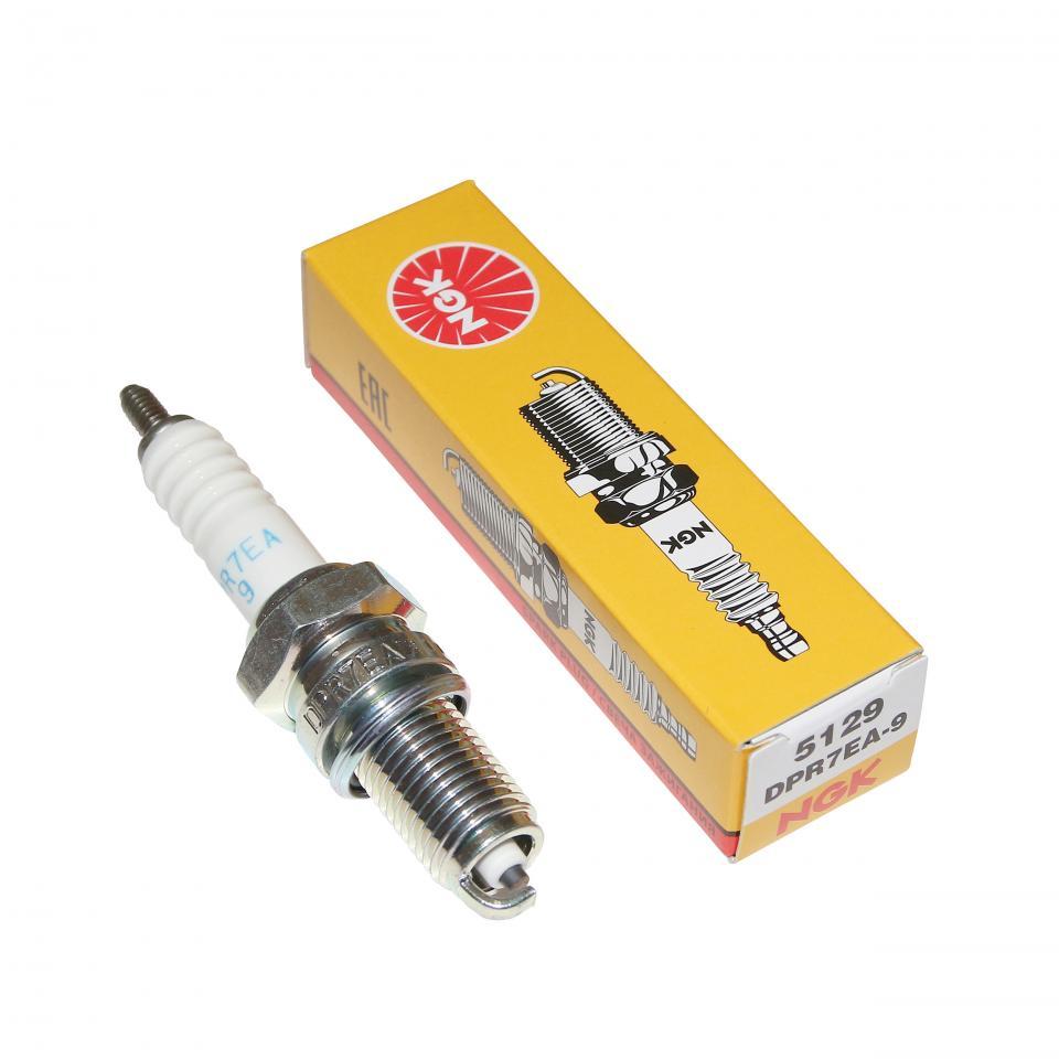 Bougie d'allumage NGK pour Moto Adly 125 AJP PR4 Après 2003 DPR7EA-9 / 5129 Neuf