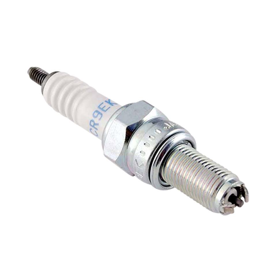 Bougie d'allumage NGK pour Moto CCM 650 R30 Après 2002 Neuf