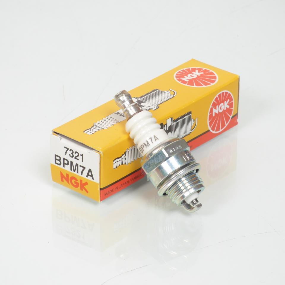 Bougie d'allumage NGK pour Auto BPM7A / 7321 / Par 10 Neuf