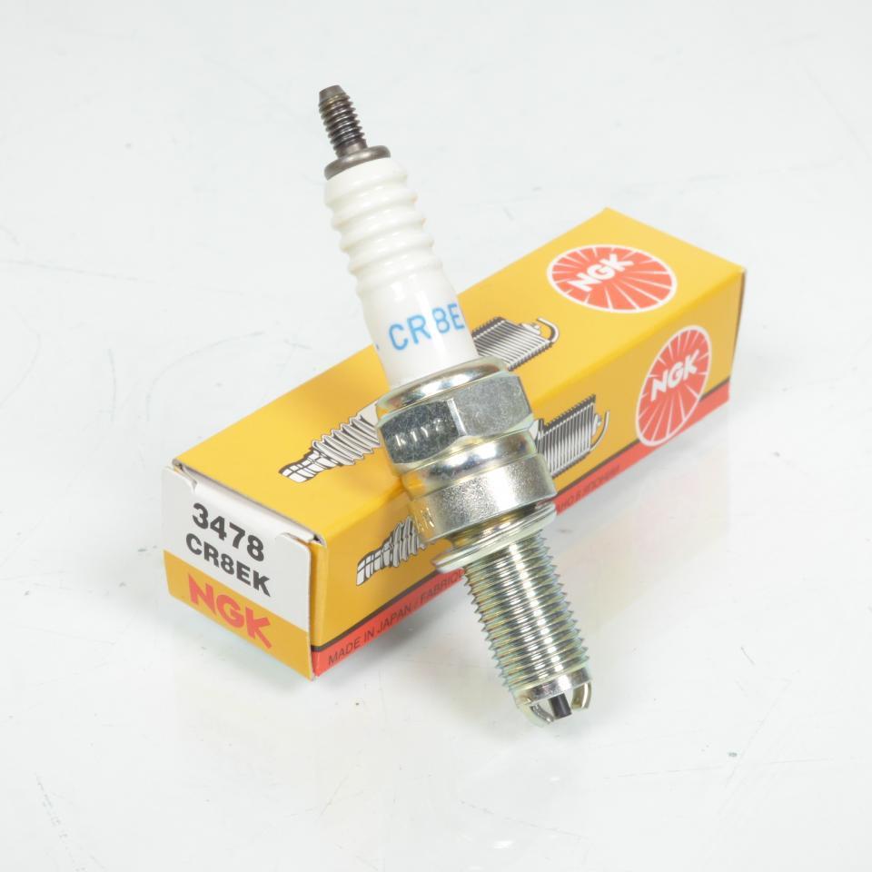Bougie d'allumage NGK pour Moto Triumph 1050 Sprint GT Après 2010 Neuf