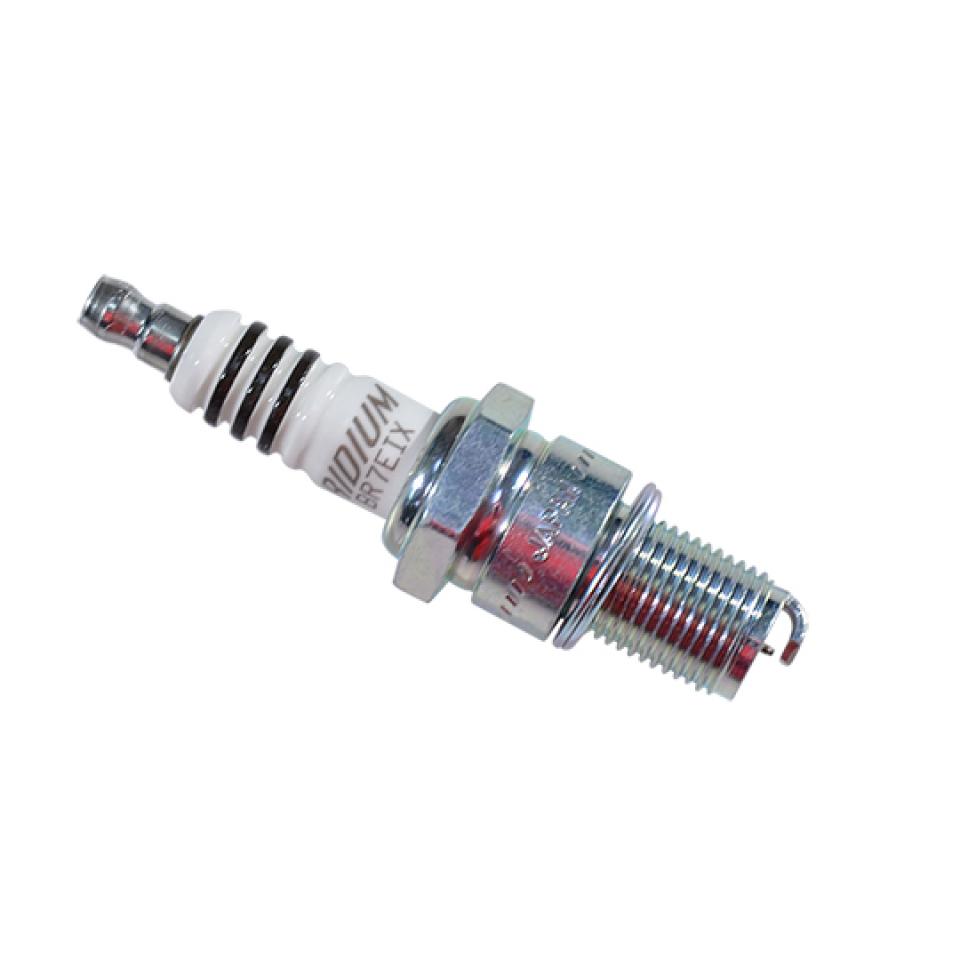 Bougie d'allumage NGK pour Moto Masai 50 SM 2003 à 2020 BR7EIX / 6664 / Par 4 Neuf