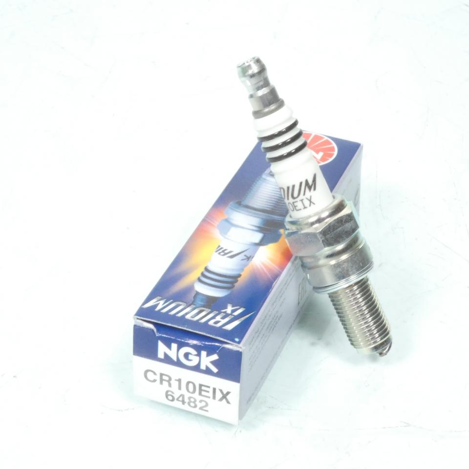 Bougie d'allumage NGK pour Moto Sachs 650 Roadster 2001 à 2005 CR10EIX / 6482 / Par 4 Neuf