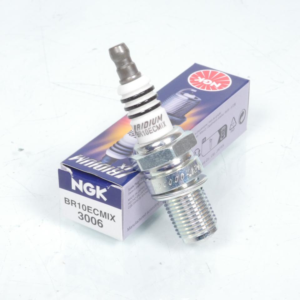 Bougie d'allumage NGK pour Moto KTM 125 EGS 2004 à 2007 Neuf
