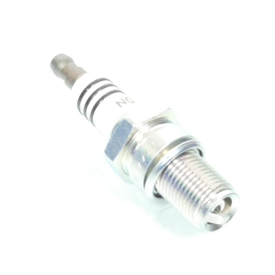 Bougie d'allumage NGK pour Moto KTM 300 Exc 2T 1999 à 2009 BR8ECMIX / 3520 / Par 4 Neuf