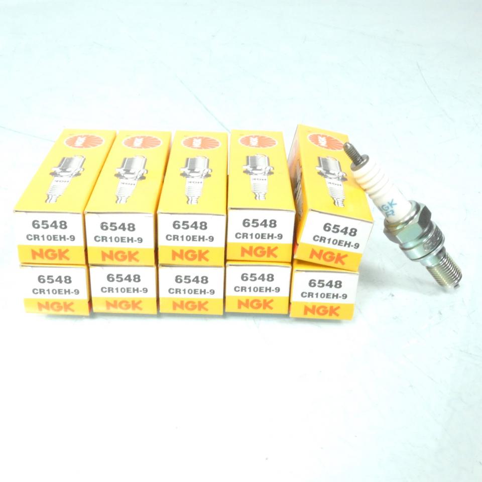 Bougie d'allumage NGK pour moto CR10EH-9 / Par 10 Neuf