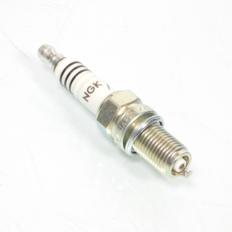 Bougie d'allumage NGK pour Moto Ducati 748 R Superbike 1999 Neuf