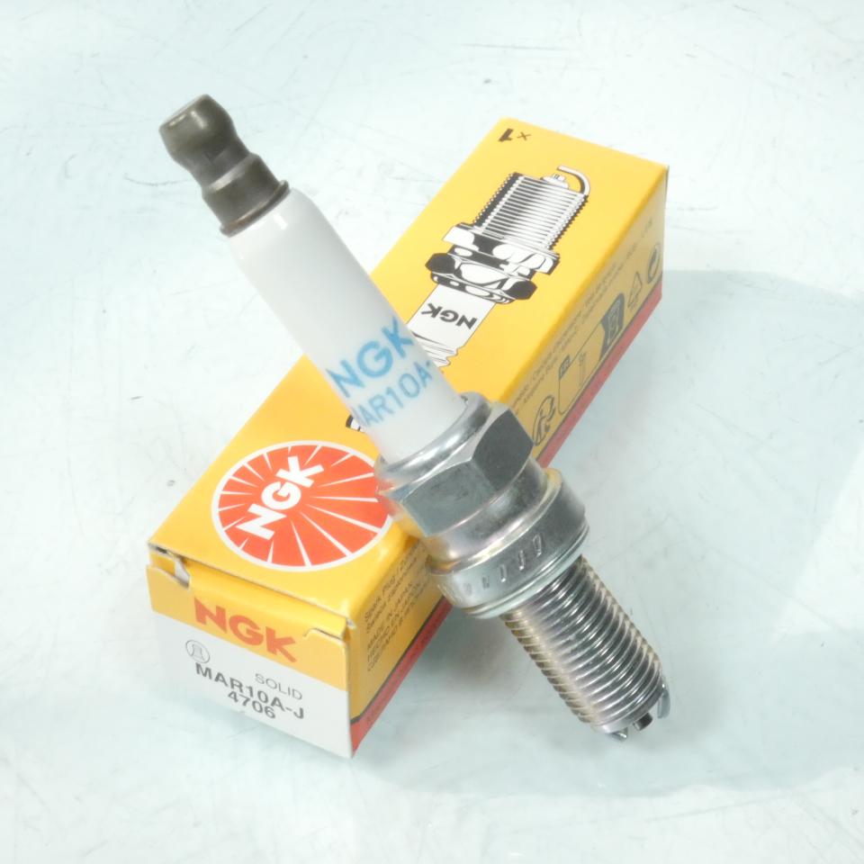 Bougie d'allumage NGK pour Moto Ducati 848 848 2008 à 2010 MAR10A-J / 4706 Neuf