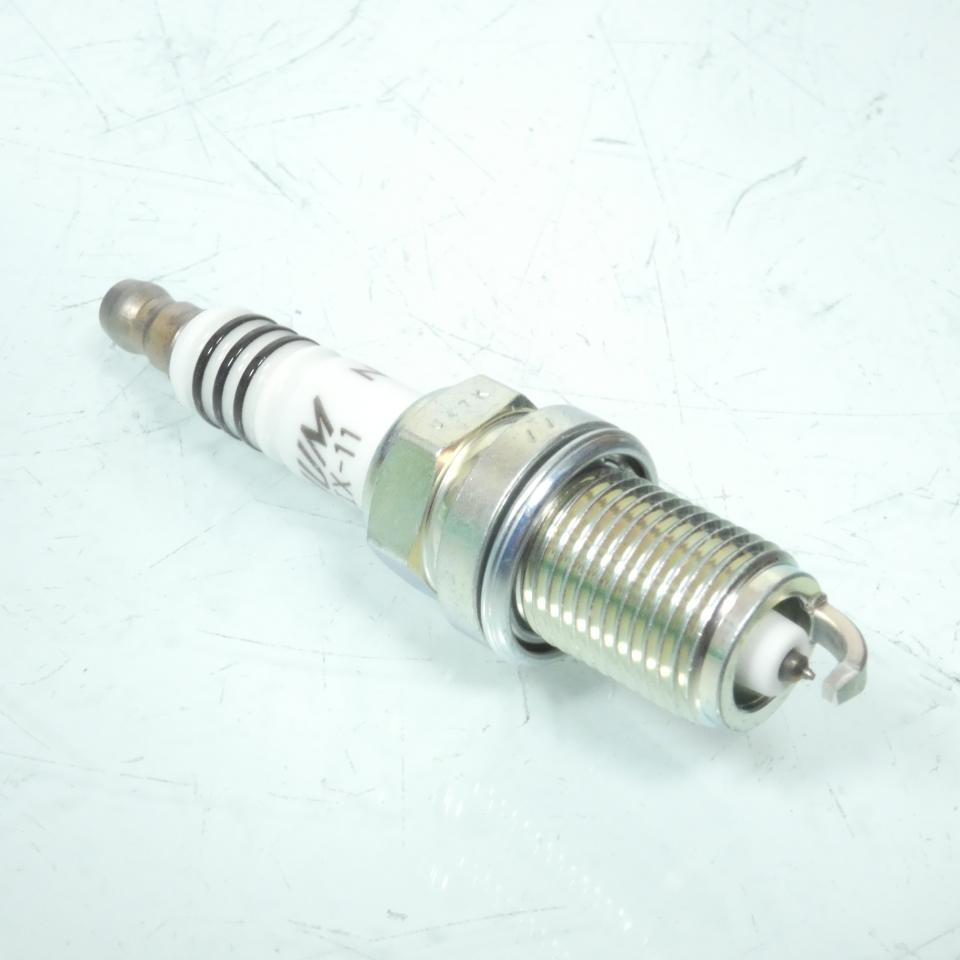 Bougie d'allumage NGK pour moto Honda 1800 GL Goldwing Après 2012 BKR7EIX-11 / 6988 / Par 4 Neuf