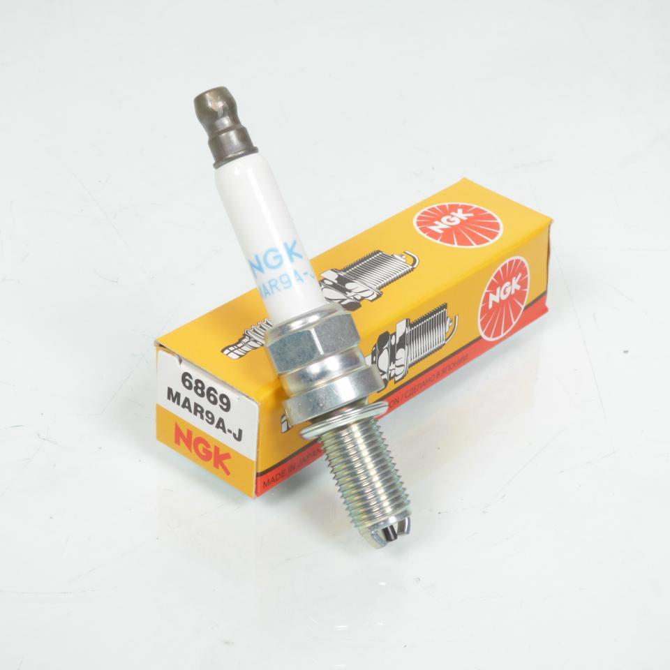 Bougie d'allumage NGK pour Moto Ducati 959 959 Panigale Abs 2016 MAR9A-J / 6869 Neuf