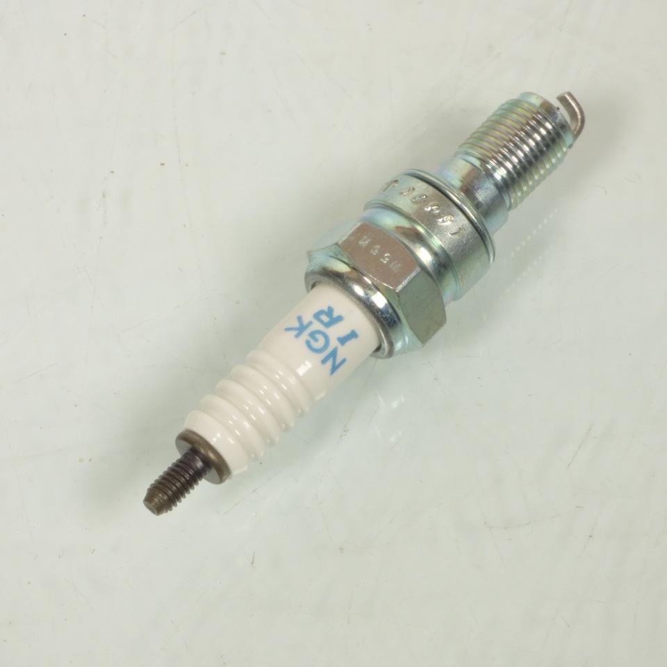 Bougie d'allumage NGK pour Auto Aprilia IMR9A-9H / 6966 Laser Iridium Neuf
