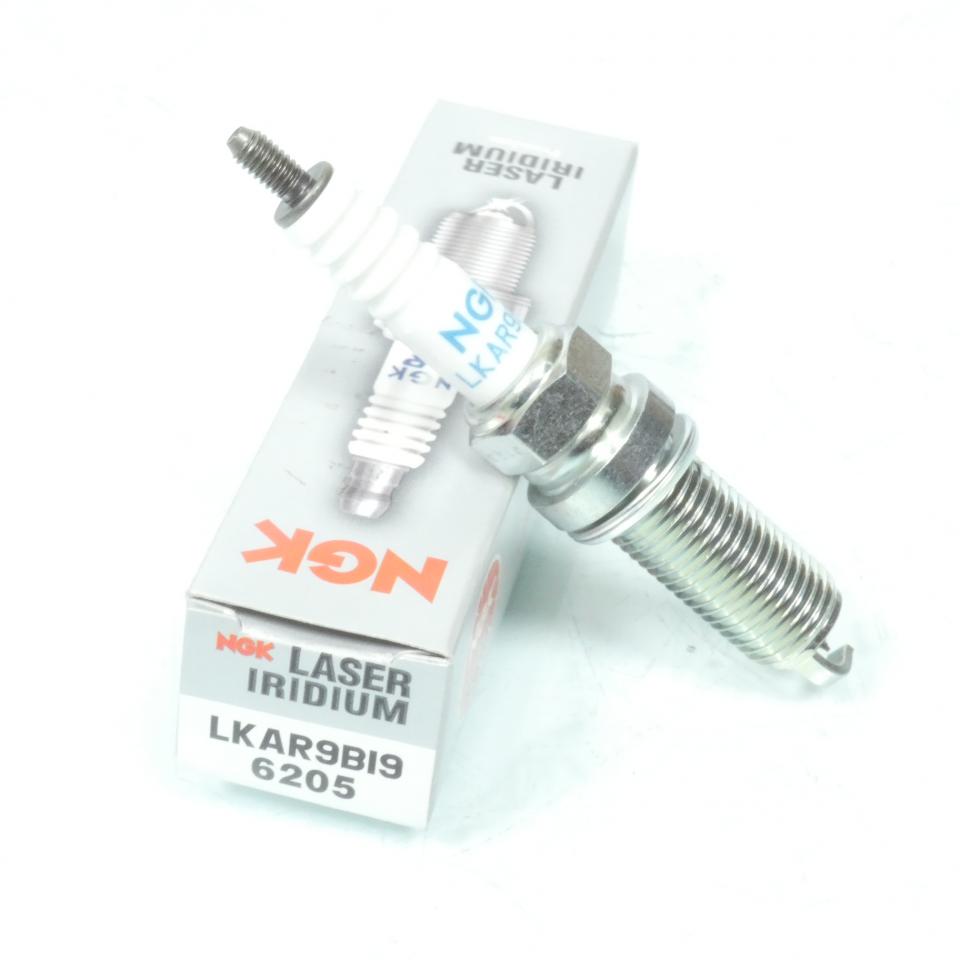 Bougie d'allumage NGK pour Moto Husaberg 390 FE 2010 à 2012 LKAR9BI9 / 6205 / Par 4 Neuf
