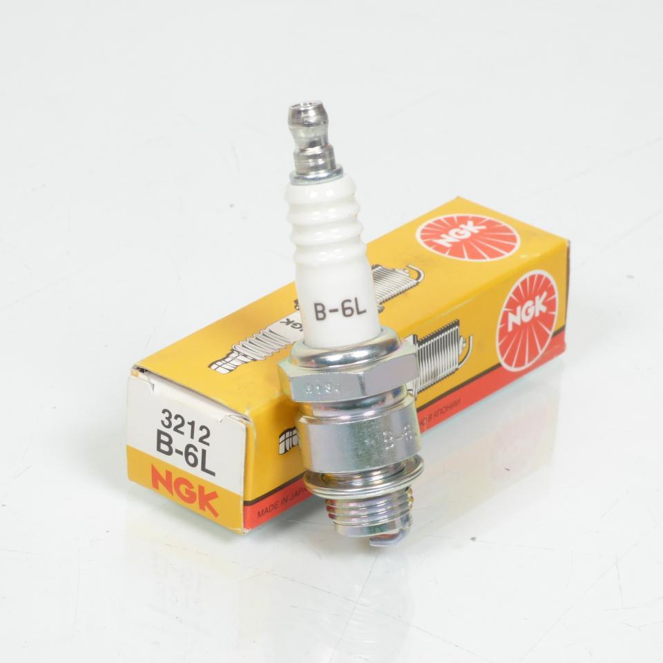 Bougie d'allumage NGK pour Auto B-6L / 3212 / Par 10 Neuf