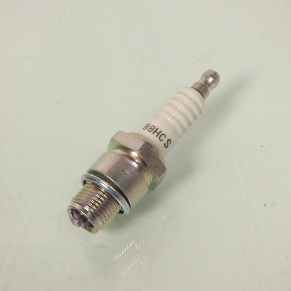 Bougie d'allumage NGK pour Auto B8HCS / 2621 Neuf