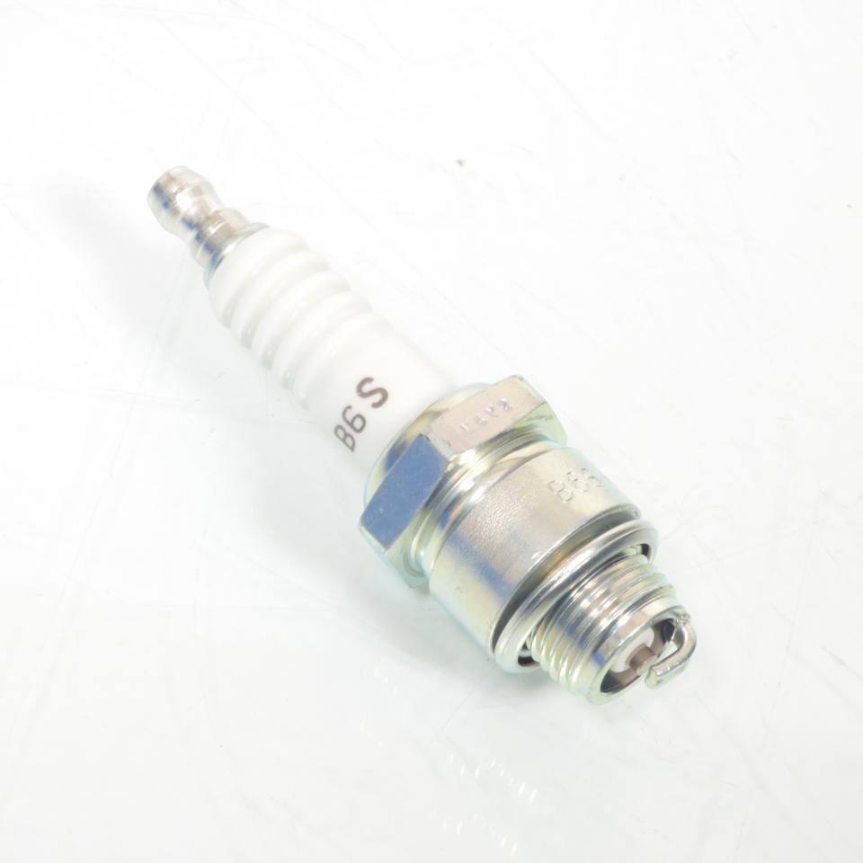 Bougie d'allumage NGK pour Moto Harley Davidson 900 XL 1954 à 1971 B6S Neuf