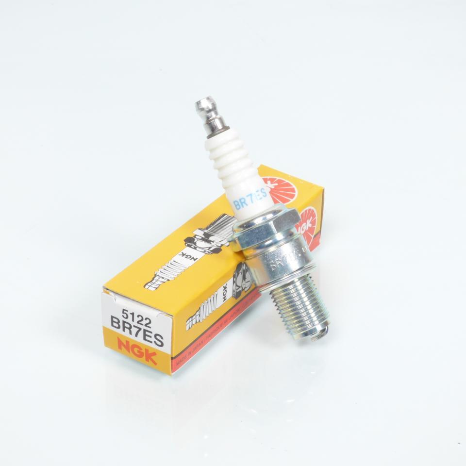 Bougie d'allumage NGK pour Moto KTM 300 Exc 2T 2010 à 2016 Neuf