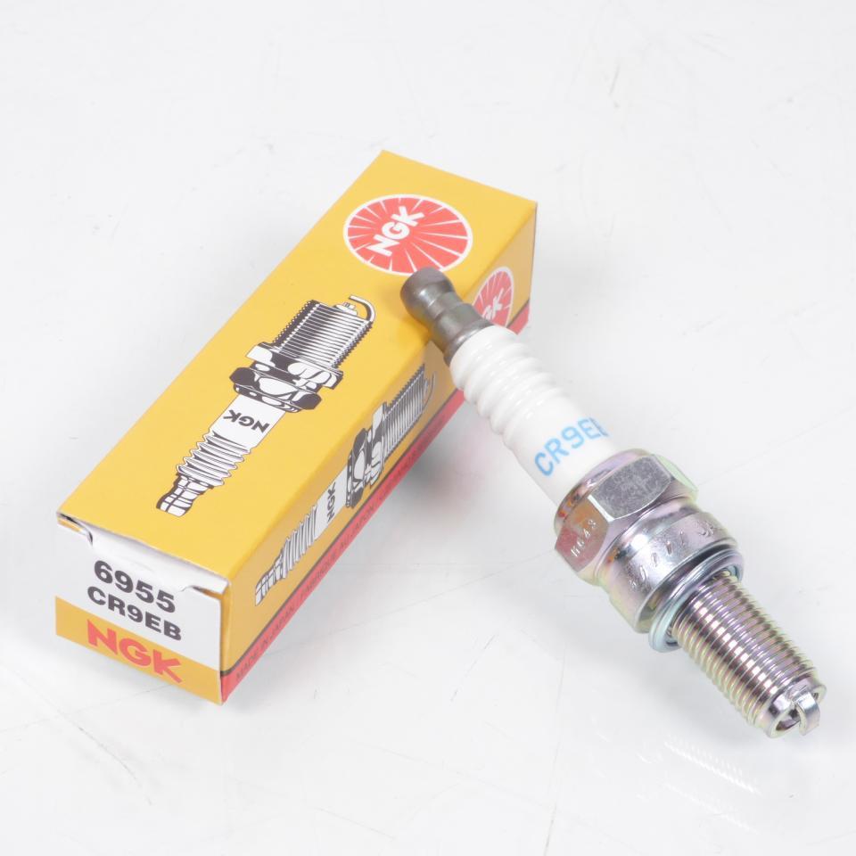 Bougie d'allumage NGK pour Scooter Derbi 125 Gp1 Euro2 2006 à 2020 Neuf