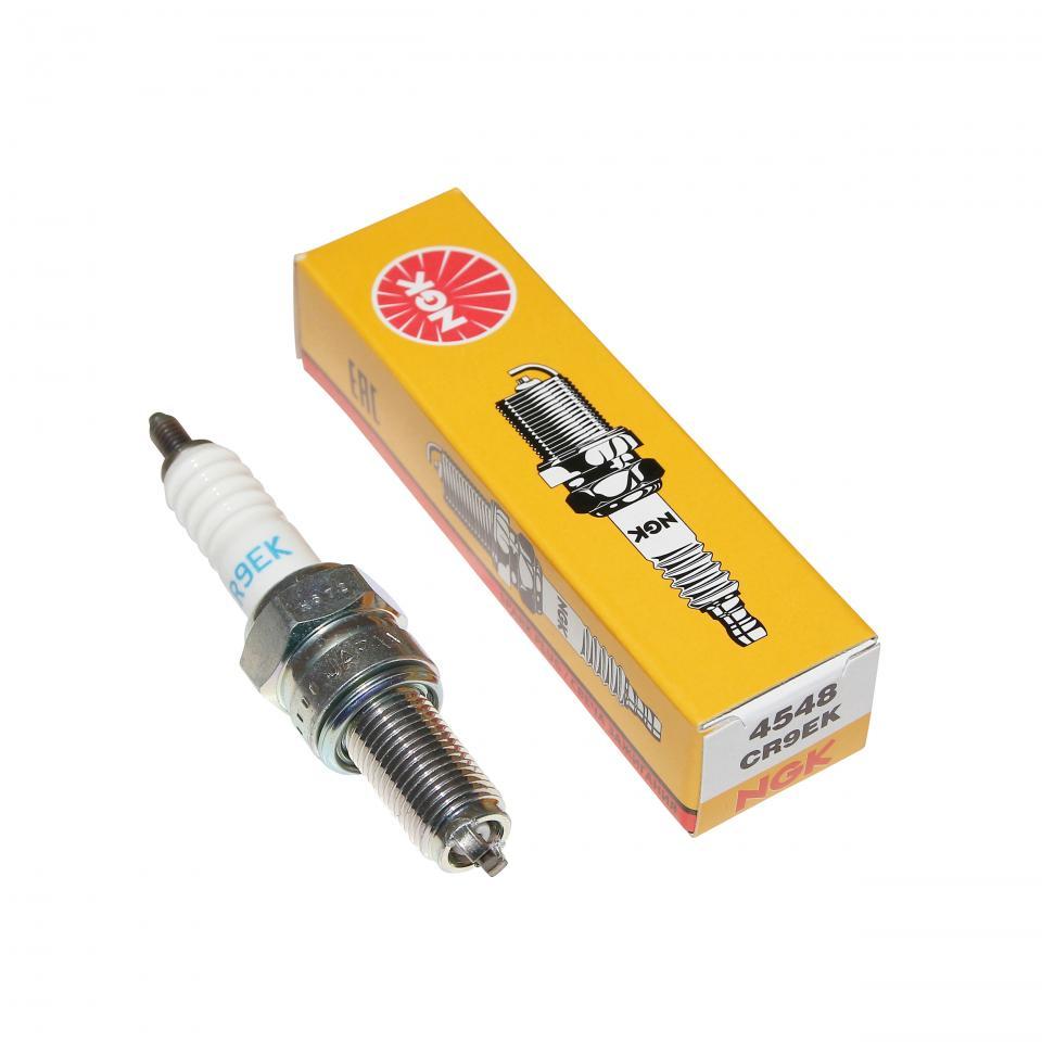 Bougie d'allumage NGK pour Moto CCM 650 R30 Après 2002 Neuf