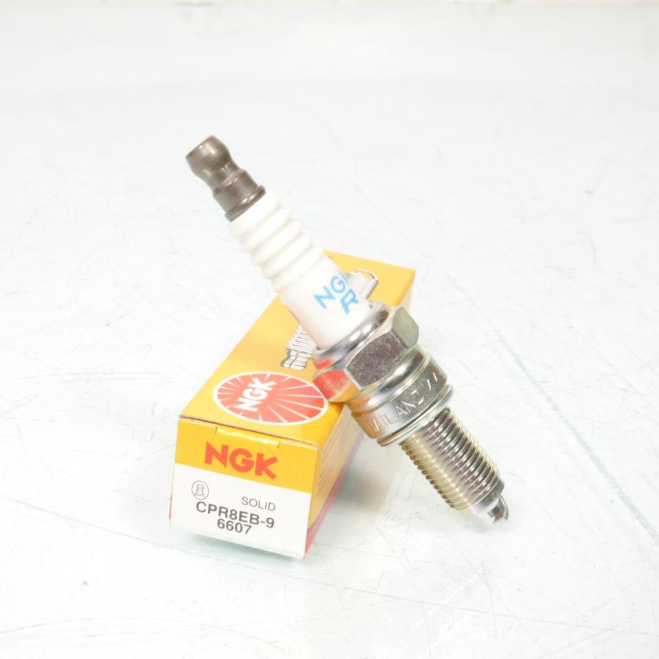 Bougie d'allumage NGK pour Moto Moto Guzzi 850 V85 TT Après 2019 Neuf