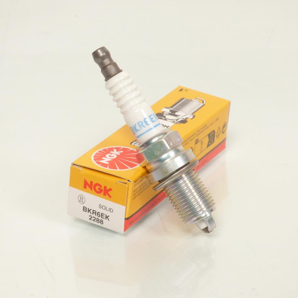 Bougie d'allumage NGK pour moto BMW 1100 R S 1998 à 2020 BKR6EK / 2288 / Par 10 Neuf