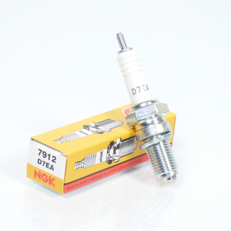 Bougie d'allumage NGK pour Moto BMW 1000 K 100 Lt 1983 à 2020 D7EA / 7912 Neuf