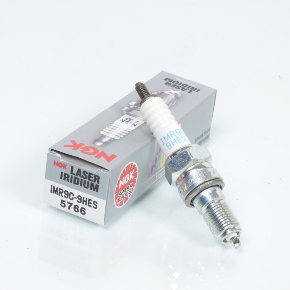Bougie d'allumage NGK pour Moto Honda 1000 CB1000R 2008 à 2016 IMR9C-9HES / 5766 Neuf