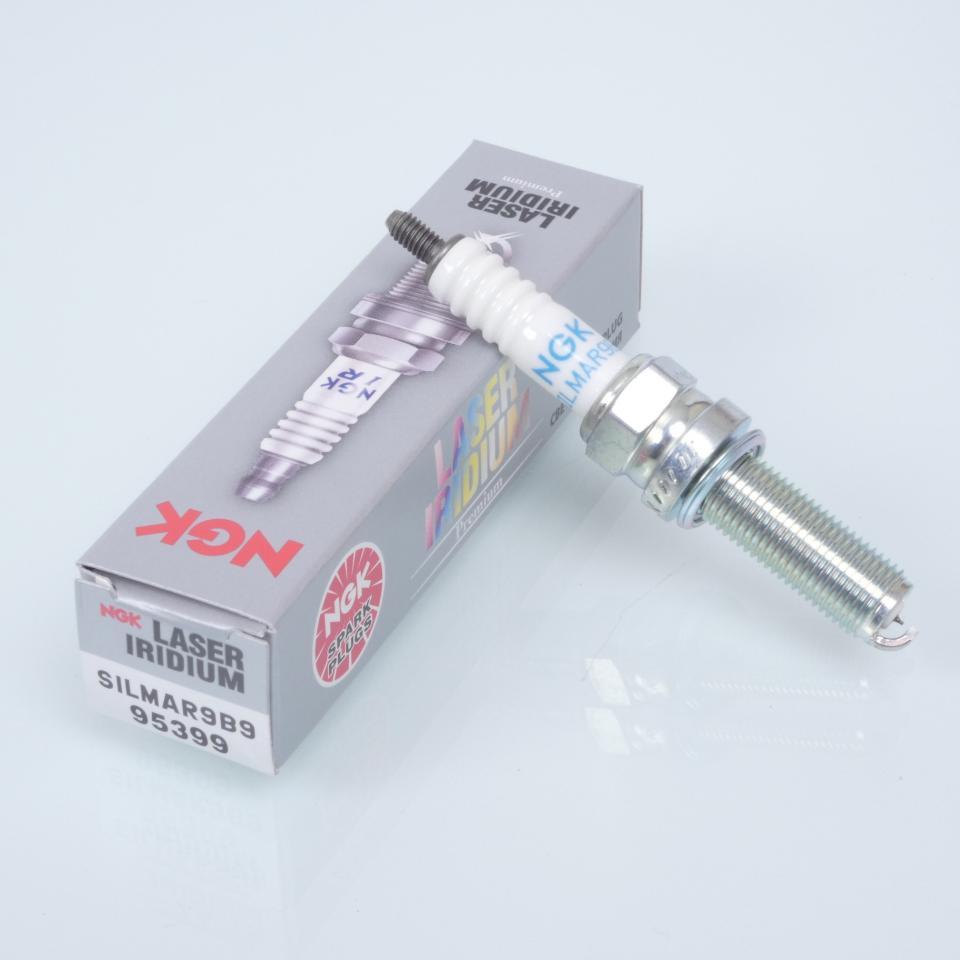 Bougie d'allumage NGK pour Moto Kawasaki 1000 Zx 10 R 2016 à 2020 SILMAR9B9 / 95399 / 920700047 Neuf